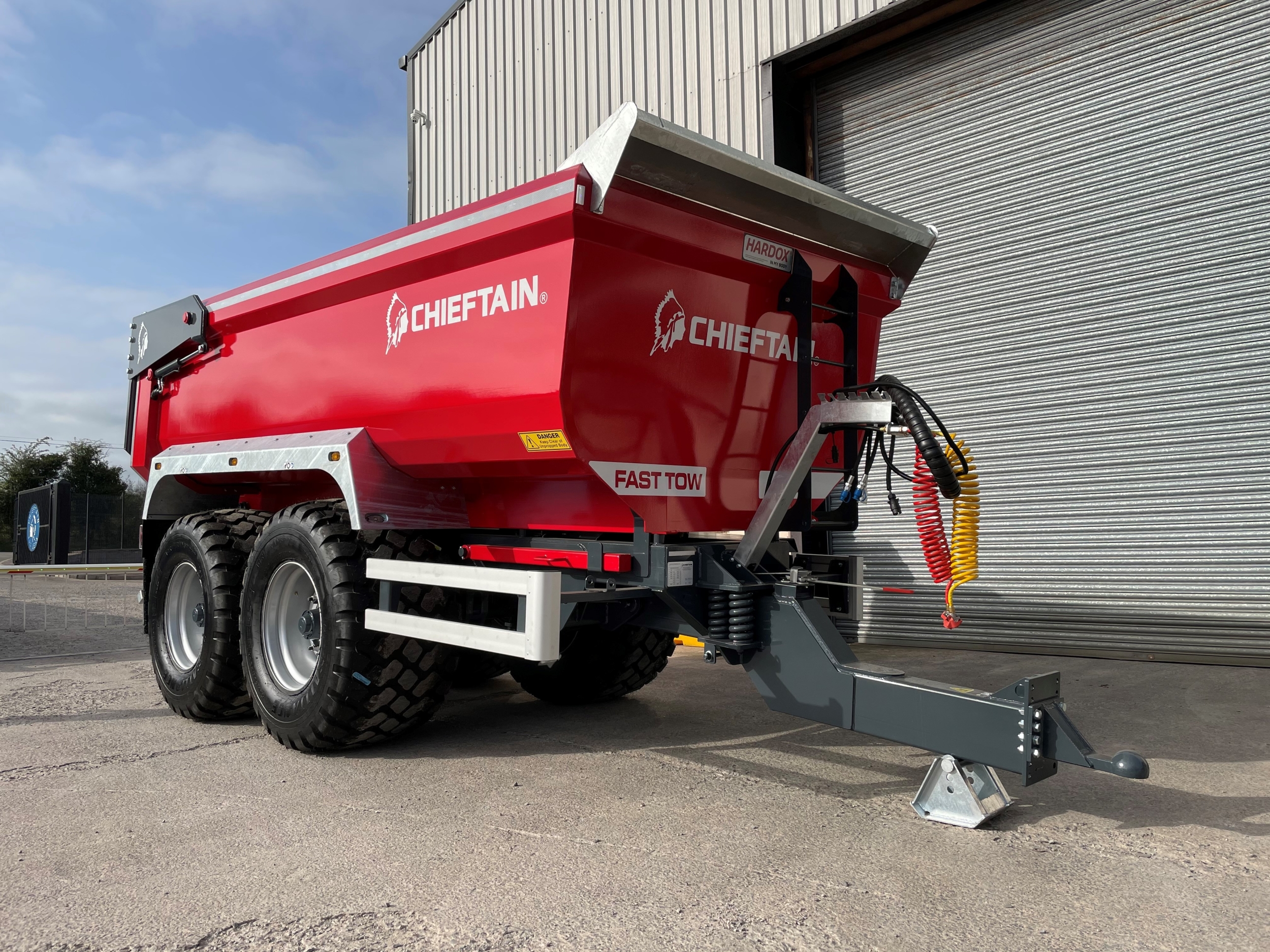 Forhandler af brugte maskiner fra kendte mærker i Mariager og omegn